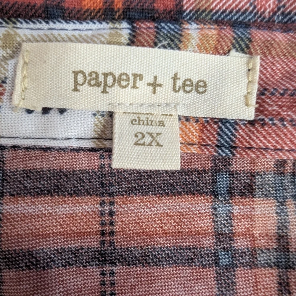 Paper + Tee Red/BlacK Plaid Flannel Shirt Tie Front 3/4 Roll-Tab Sleeve, Size 2X - Picture 7 of 11